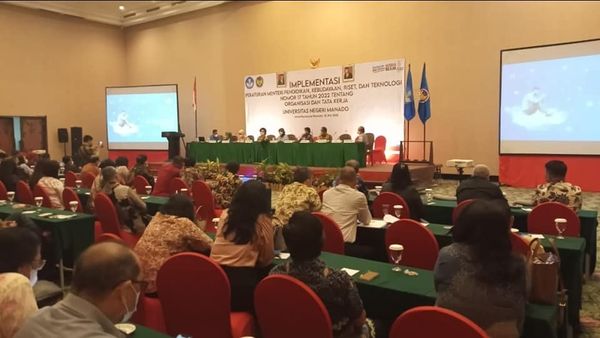 Sosialisasi Implementasi Peraturan Menteri Pendidikan, Kebudayaan, Riset dan Teknologi No.17 Tahun Tahun 2022 tentang Organisasi dan Tata Kerja Unima