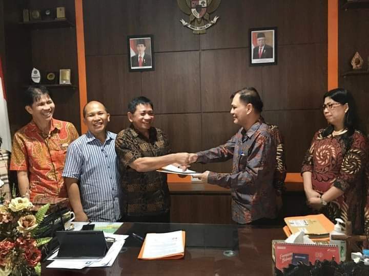 Tandatangani MoA dan IA, FISH Unima Kerja Bareng FISPol Unsrat