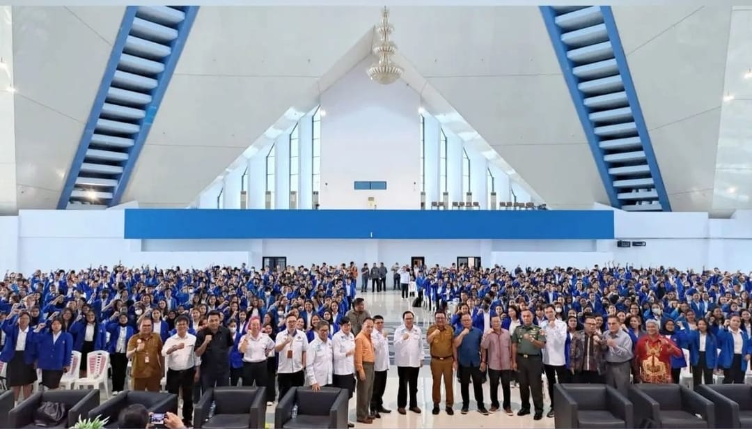 Mahasiswa Unima Dibekali, Siap Beri terbaik selama KKN