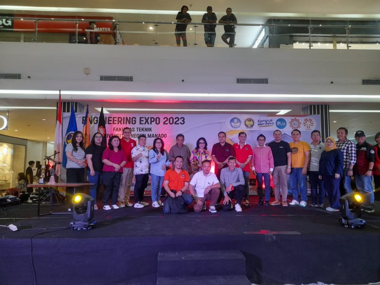 Resmi Ditutup, Engineering Expo Tuai Apresiasi Rektor