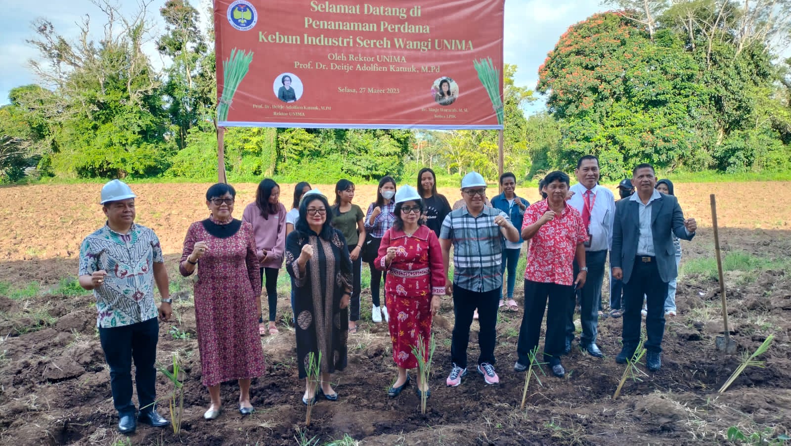 Harapan Rektor Unima Inovasi LPIK Kembangkan Sereh Wangi Berikan Dampak Positif