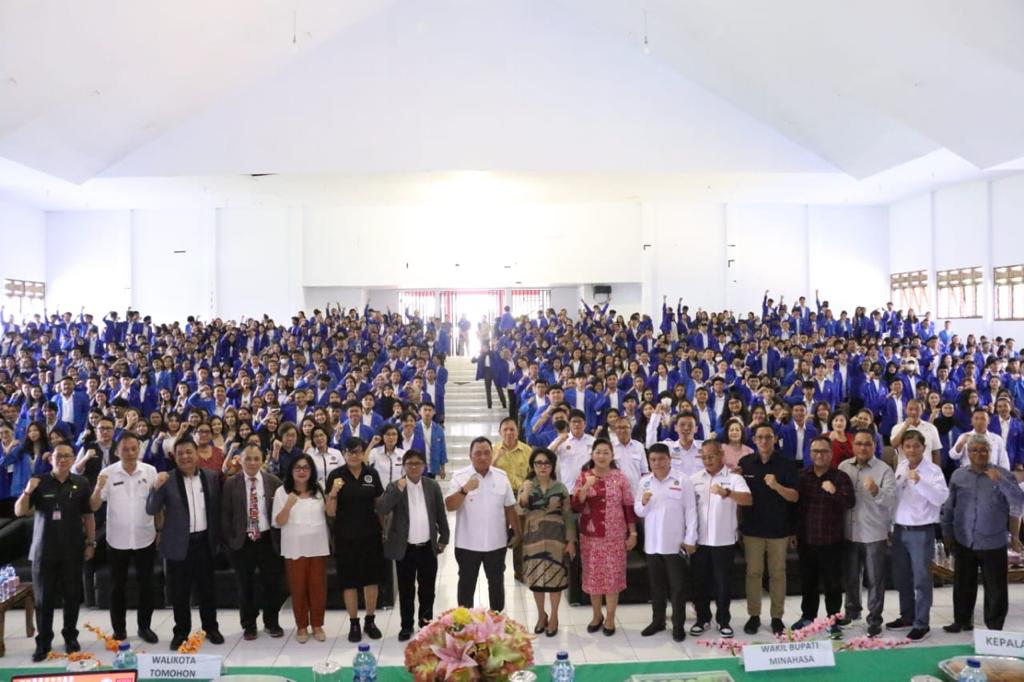 Unima Gelar Pembekalan KKN Gelombang II, Katuuk Sebut KKN Wajib Bagi Mahasiswa