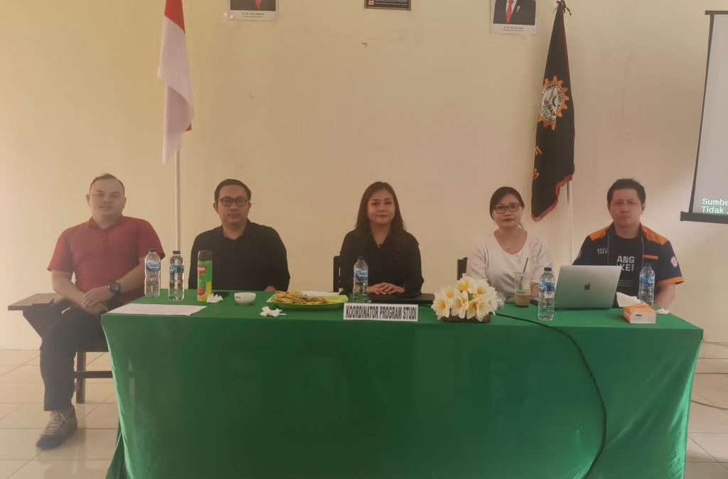 Antusias Ratusan Mahasiswa Ikuti Pembekalan BKP MBKM, Prodi TI Dukung Visi Rektor Unima