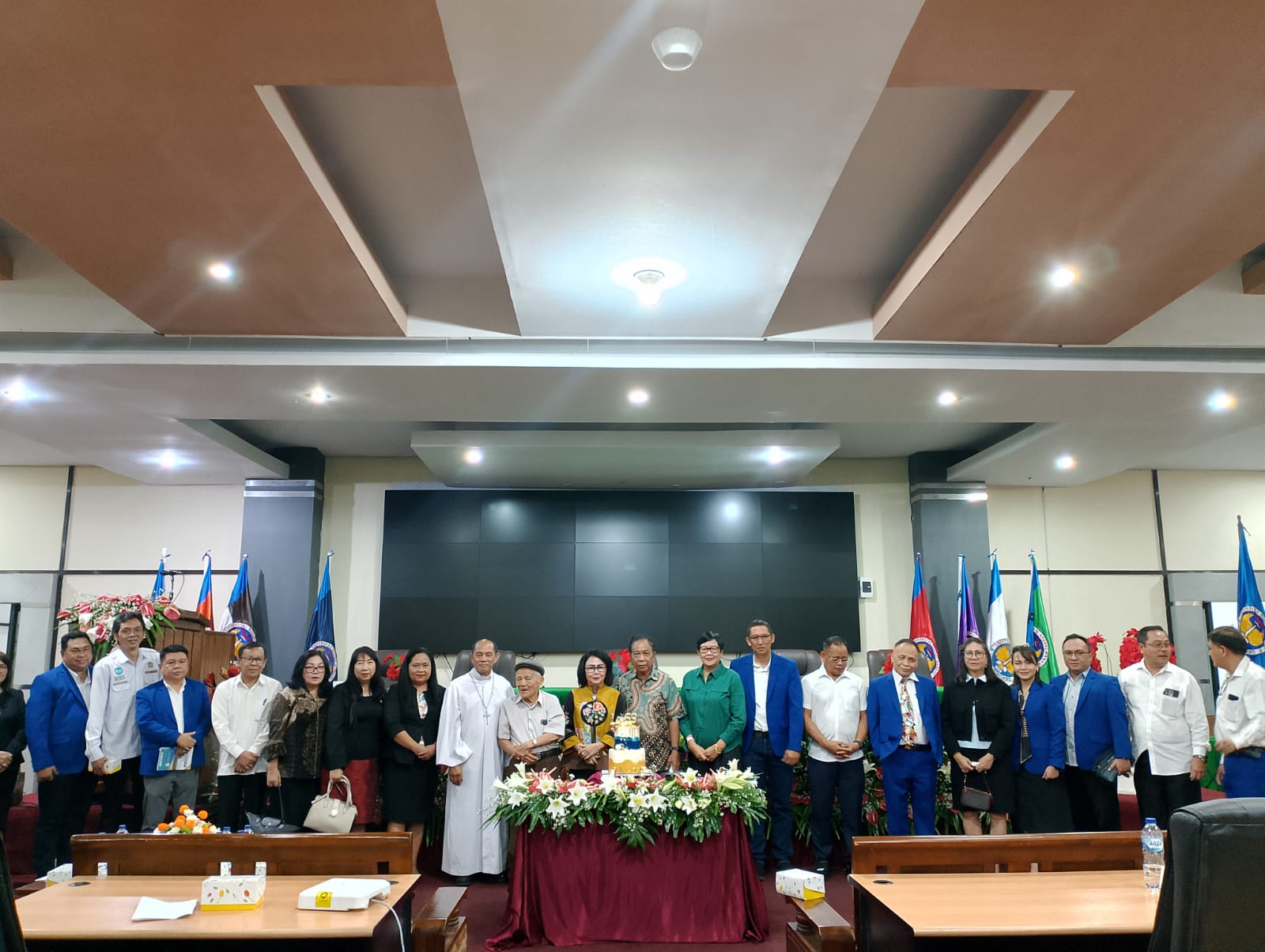 Unima Gelar Ibadah Syukur Dies Natalis Ke-69