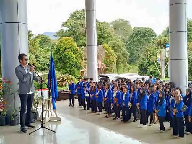806 Mahasiswa KKN Unima Resmi Ditarik: Perkuat Pengalaman dan Wawasan Ketahanan Pangan Menuju Asta Cita Presiden RI