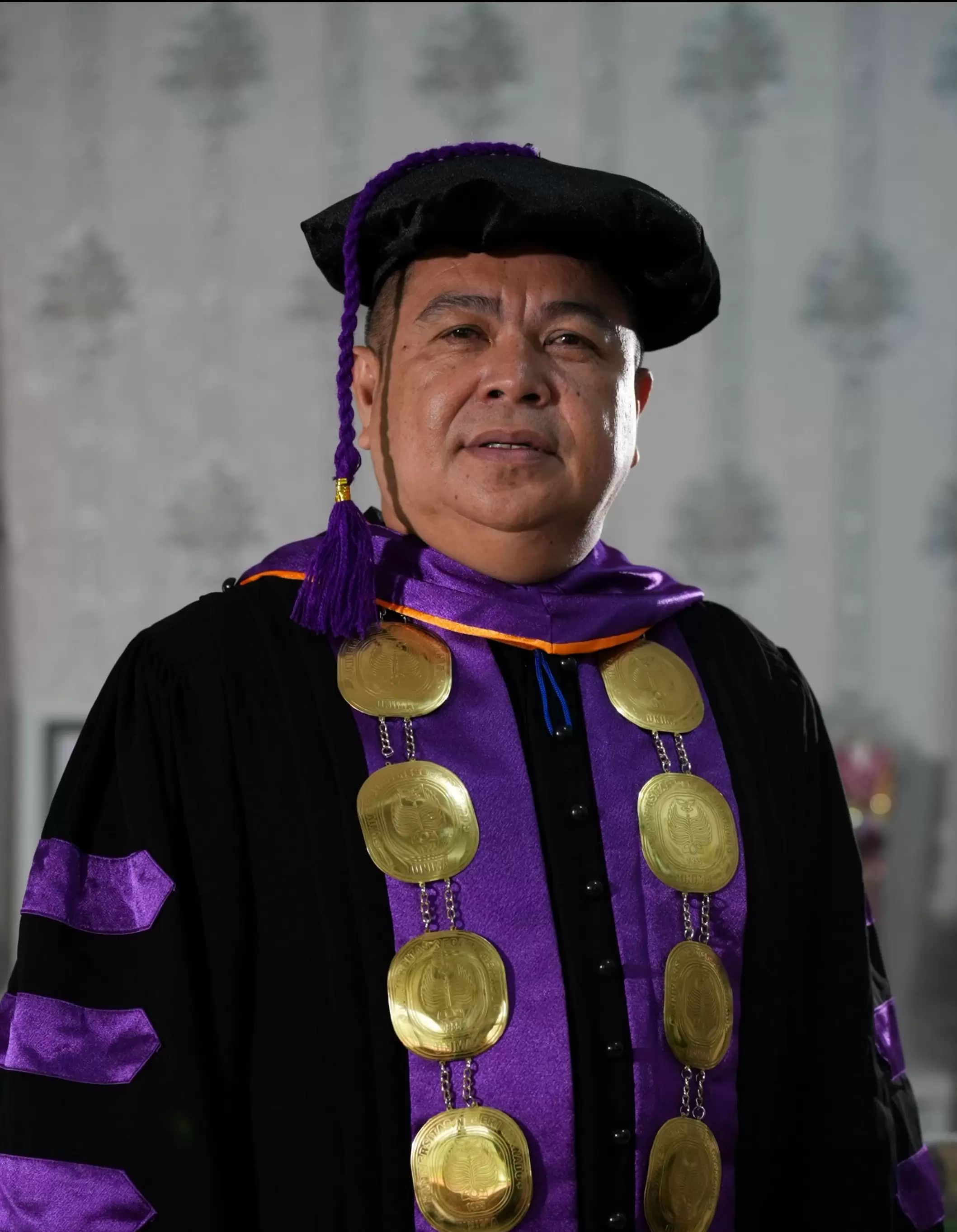 Prof. Dr. Donal Matheos Ratu, M.Hum