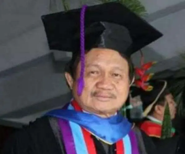 Prof. Dr. Herry Sumual, M.Si
